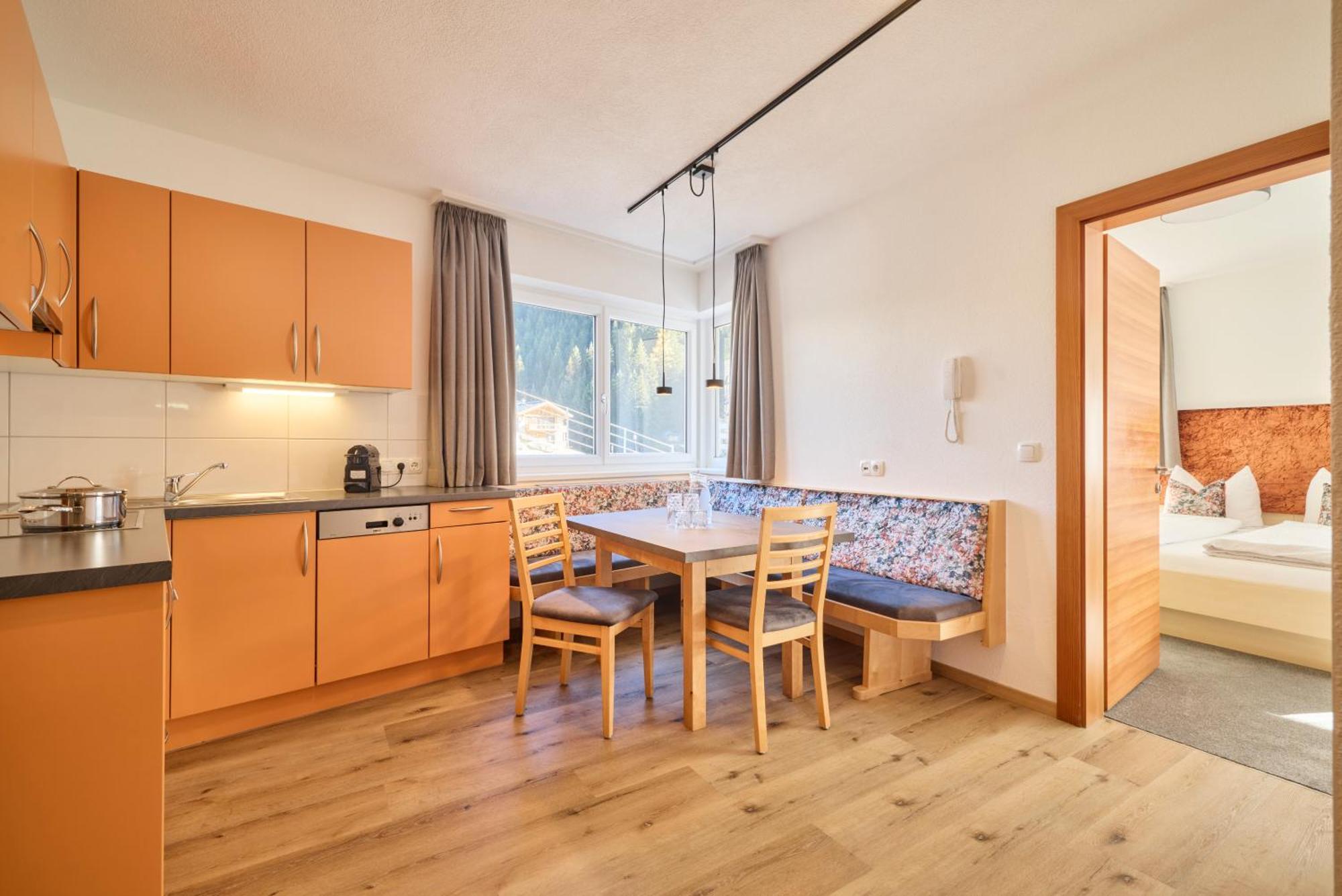 Sun Alpin Apartment อิสชเกิล ภายนอก รูปภาพ